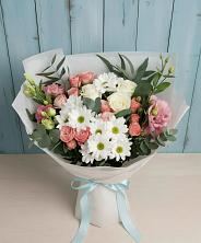 Букет цветов из:  Розы, Лизиантусы и Хризантемы в Вохринке