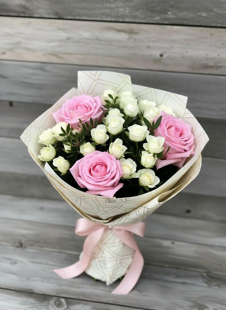 Букет цветов из: Розы в Вохринке