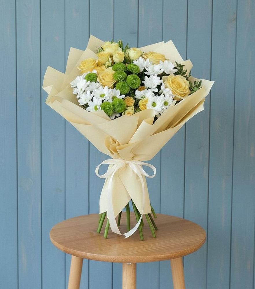 Букет цветов из: Хризантемы и Розы в Вохринке