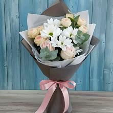 Букет цветов из:  Хризантемы и Розы #REPLACE_PRED# Вохринке