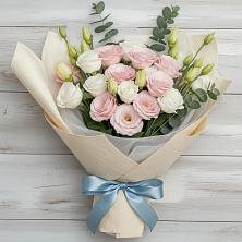 Букет цветов из:  Лизиантусы в Вохринке