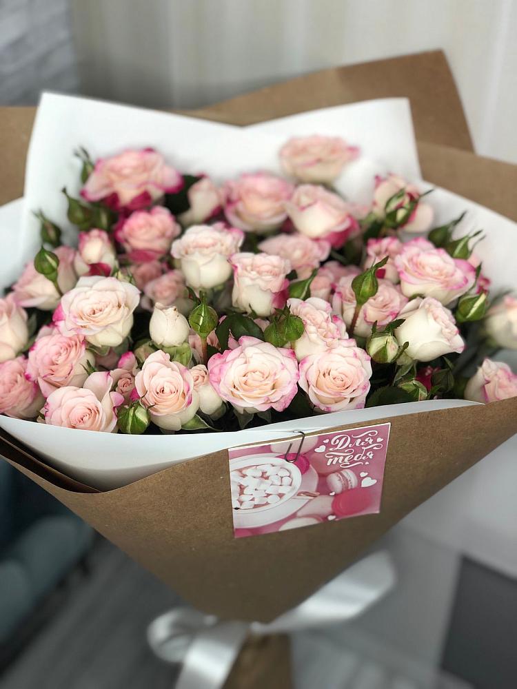 Букет цветов из: Розы в Вохринке