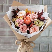 Букет цветов из:  Гвоздики, Хризантемы и Розы #REPLACE_PRED# Вохринке