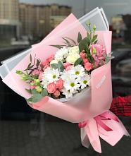 Букет цветов из:  Розы, Лизиантусы и Хризантемы в Вохринке