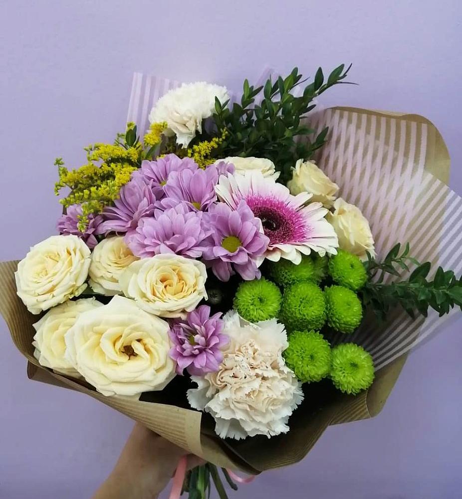 Букет цветов из: Хризантемы, Розы, Гвоздики и Герберы в Вохринке