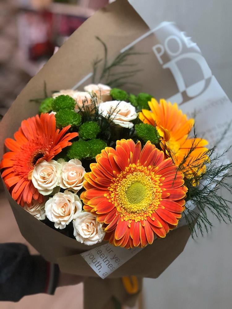 Букет цветов из: Герберы, Хризантемы и Розы в Вохринке