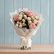 Букет цветов из:  Розы в Вохринке