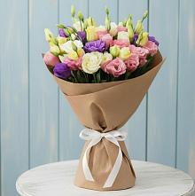 Букет цветов из:  Лизиантусы в Вохринке