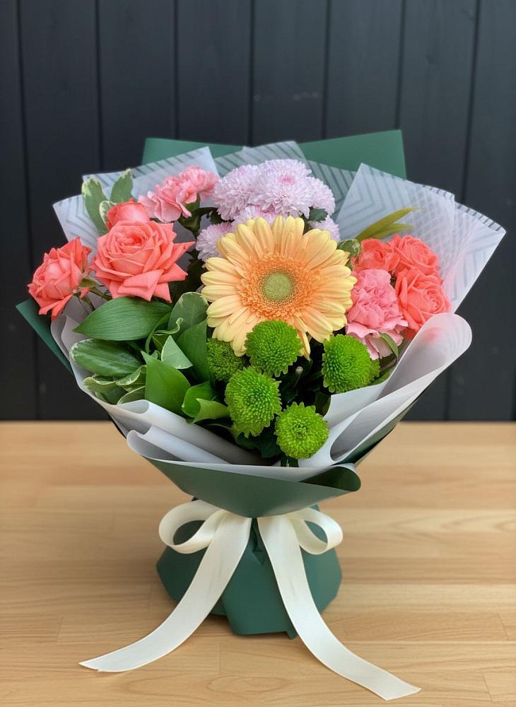 Букет цветов из: Гвоздики, Розы, Герберы и Хризантемы в Вохринке