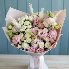 Букет цветов из:  Альстромерии и Розы в Вохринке